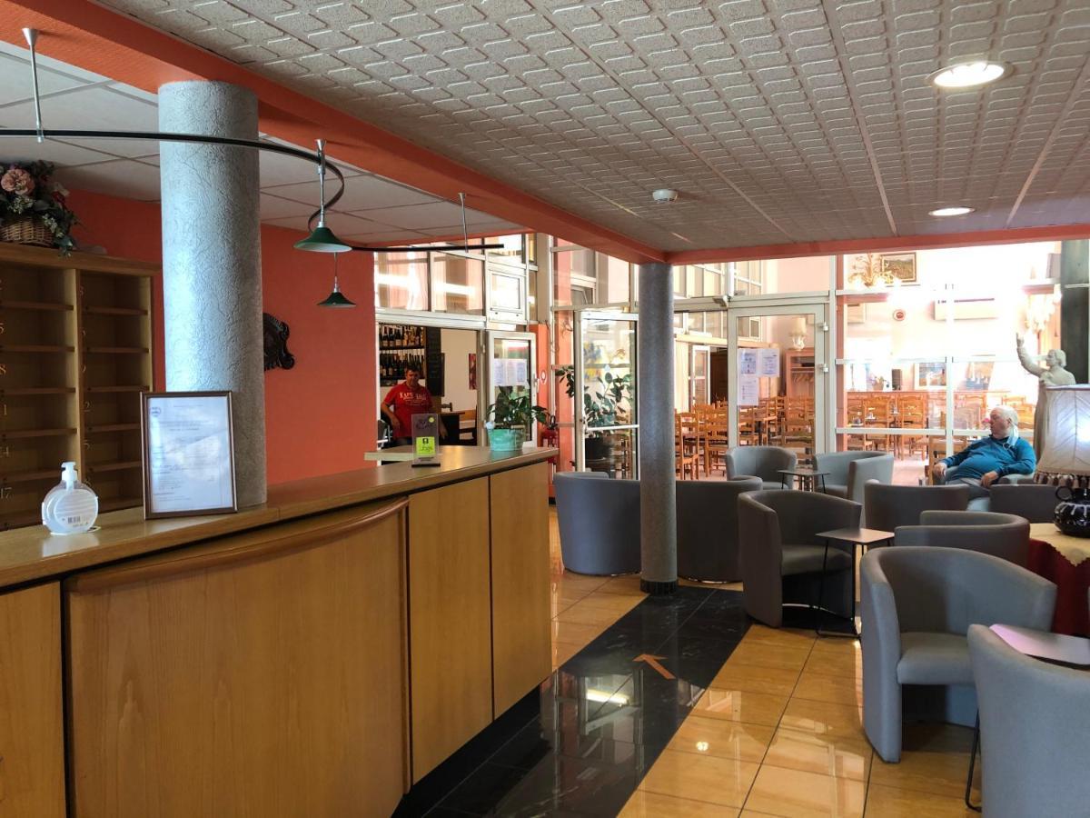 Logis Hotel Restaurant Saint Augustin Mittelbronn Εξωτερικό φωτογραφία